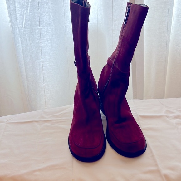 Hush Puppies Boots - Picture 3 of 6